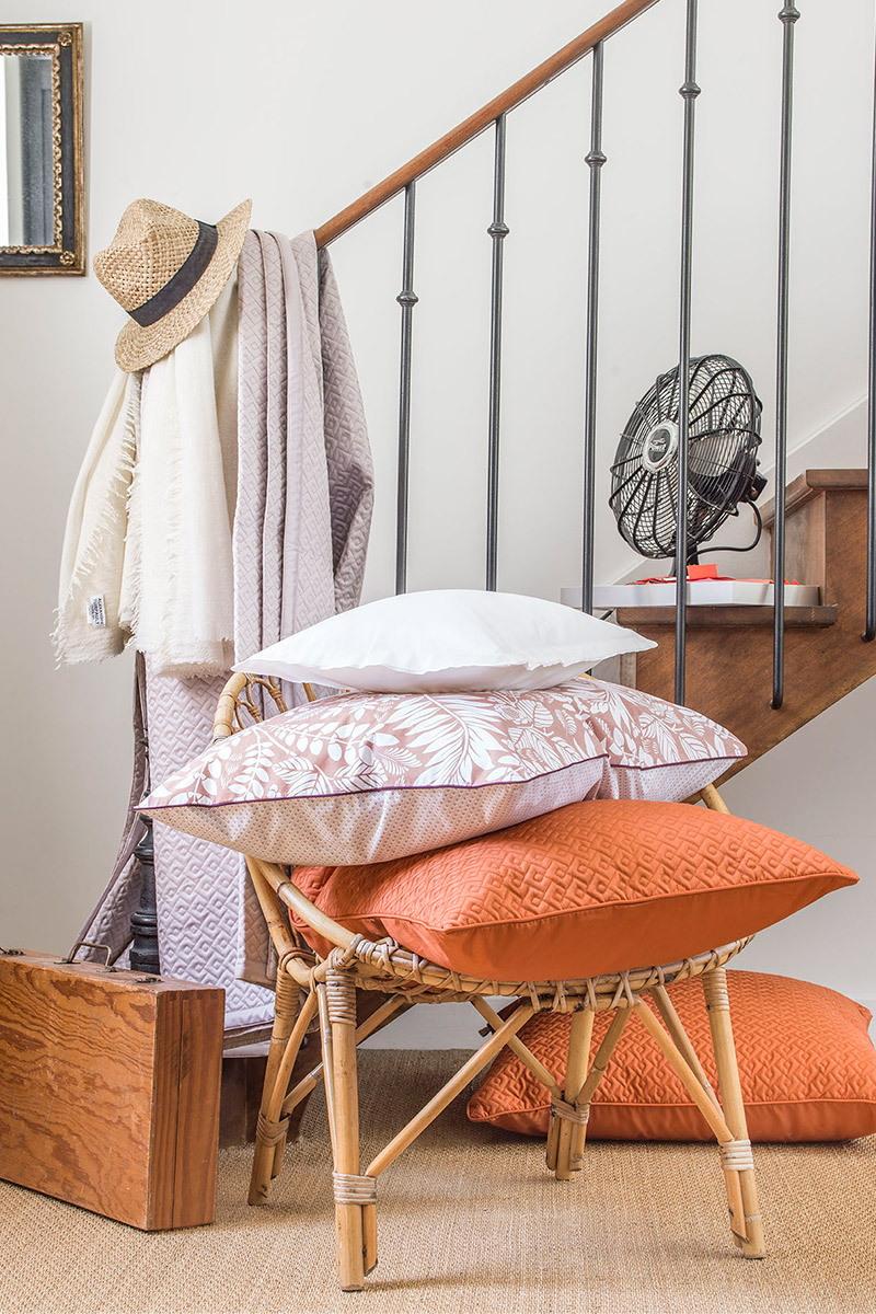 Coussins orangés
